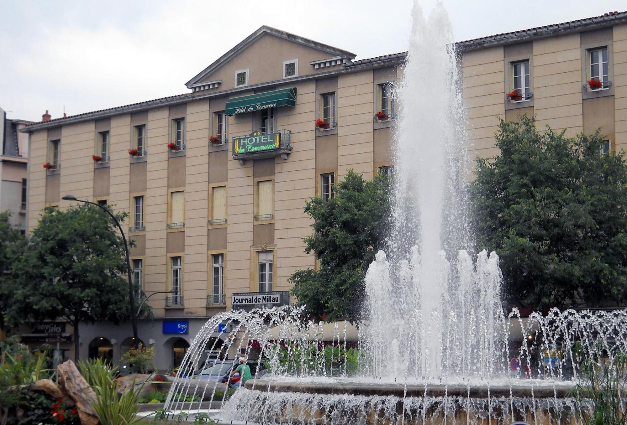 Hotel Du Commerce Мийо Экстерьер фото